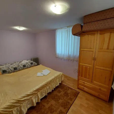 Вили Ловен Рай *